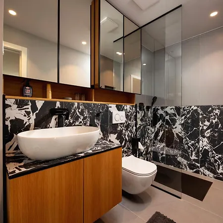 Apartment Seaside Escape Split