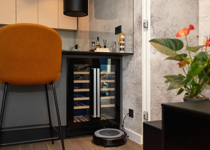 Seaside Escape Split