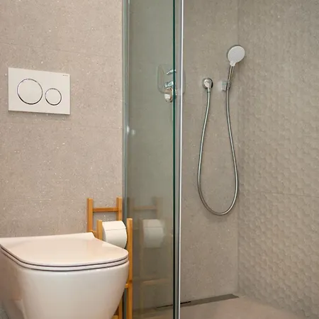 Seaside Escape * Split